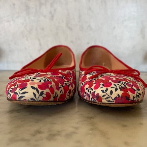 J. CREW Liberty of London Gemma Floral Ballet Flats Sz 6 Red Berry White Pink - Picture 8 of 16